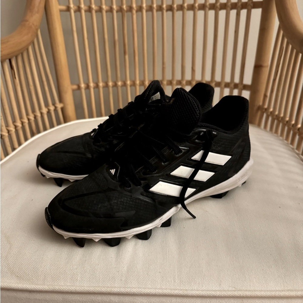 Adidas Baseball Cleats - Men’s 7.5